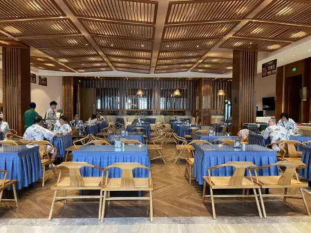 Oriental Pearl International Hotel