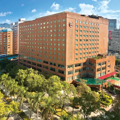Howard Plaza Hotel Hoteles cerca de Estación de metro Technology Building