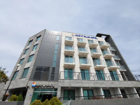 Ocean Blue Hotel Hotels near Joanne teddy bear