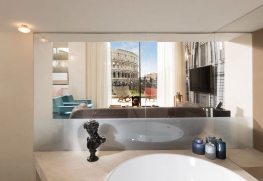 로마 호텔 내부 전경