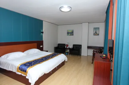 Zhangpu Dongyang Business Hotel