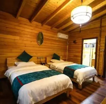 Wuning Yueshanju Hotel