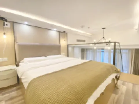 Xiaosnail Wisdom Apartment (Rui'an Zhongrun Plaza Shop)