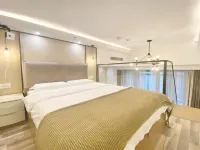 Xiaosnail Wisdom Apartment (Rui'an Zhongrun Plaza Shop)