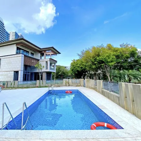 Meixi Seaside Holiday Villa (Hailing Island Poly Shili Yintan Branch)