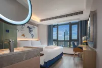 凱里亞德酒店（貴陽觀山湖貴陽北站店） 鄰近國家大數據（貴州）綜合試驗區交流體驗中心的酒店