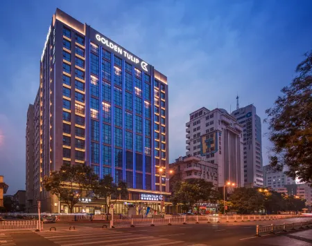 Jinzhou Golden Tulip Hotel Отели рядом с достопримечательностью «Liaoning University of Technology»