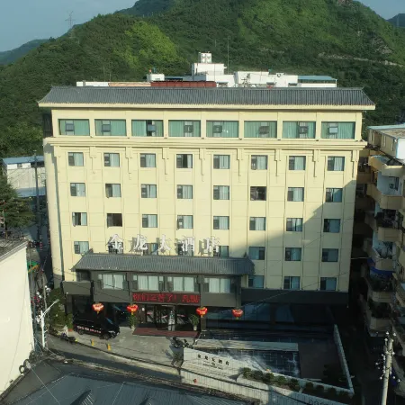 Golden Dragon Hotel