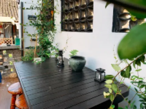 Floral Hotel· Shanghai Heyuan Hotel (Zhujiajiao Ancient Town Branch) Hotels near Zhujiajiao Station