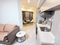 Carl's e-sports hotel