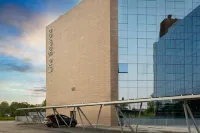 Life Hotel