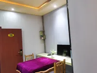 Dafang Zhongxin Business Hotel