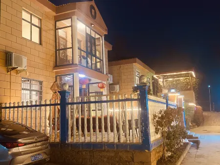 Xinmi Wendan Hotel Отели рядом с достопримечательностью «Fengquan Lake Scenic Area»