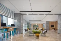 هوم 2 سويتس باي هيلتون هاندان إيست ريلواي ستيشن فنادق في خاندان