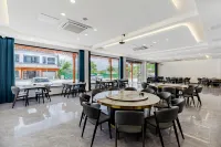 九号中国式旅館（ケイ県月亮湾）