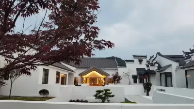 Valley Muxin Luxe Floral Manor & Boutique B&B Hotels in Jiujiang