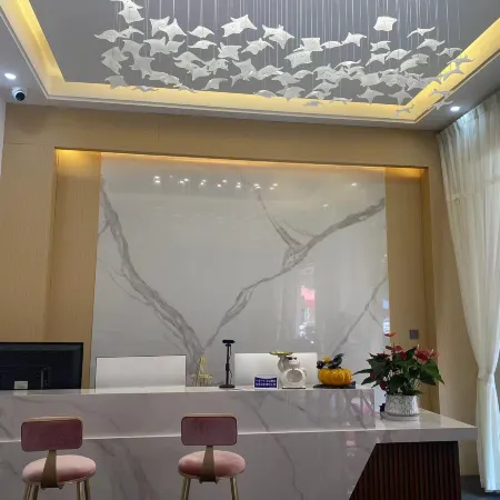 Qujing 188 Hotel (The Bund) Отели в г. Цюйцзин