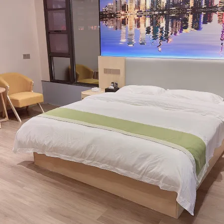 Quxian Jinshangyuan Business Hotel