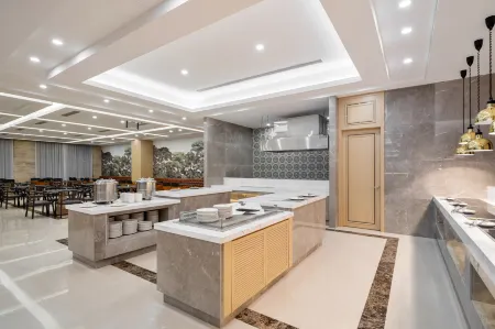 Vienna International Hotel CangZhou City Xian Xian Yindu Branch Отели рядом с достопримечательностью «Больница Учжэнь»