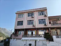 Woniu Zhijia Seaview Hostel