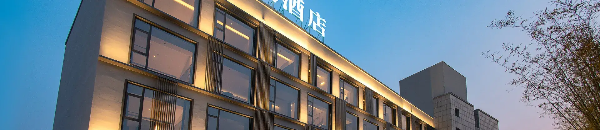 4-Star Select Hotels