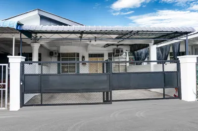 Little Megah Hoteles en Tawau