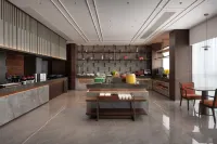 Tongxiang Puyuan International Trade Center Maison New Century  Hotel - موقف سيارات