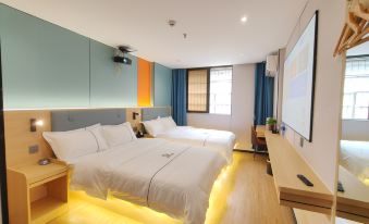 Yimin Apartment Shangxiajiu Pedestrian Street