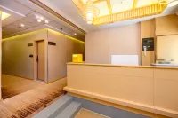Zhuhai Baicheng Litian Hotel (Lovers South Road Seaside Swimming Pool)