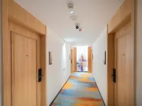 Jinjiang . Chonpines Hotel（Guigang Jingang Avenue High-speed Railway Station Branch）
