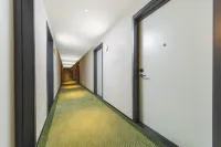 Hi Inn (Yining Railway Station)