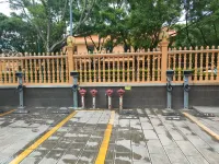 Geng Ma Jin Peacock Hotel - Bãi đậu xe