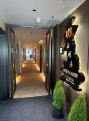 Weitong Julijing Apartment (Xishuangbanna Jinghong Daixiang Water City)