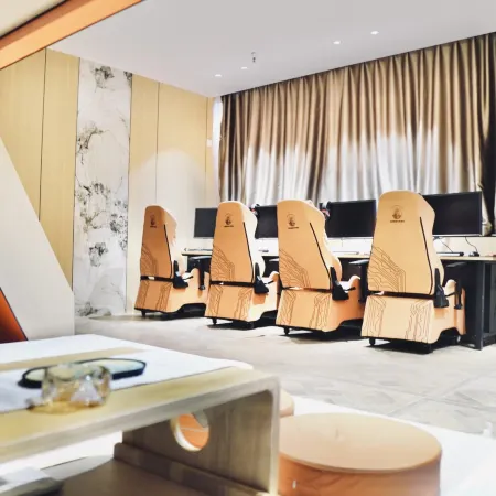 Daqing Count Wisdom E-Sports Hotel (Baihu Film and Television Creative Base Branch)