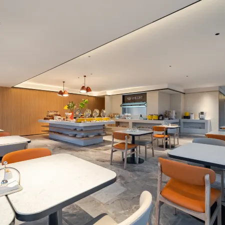 Home Inn Plus Jiande Xin'an River Riverside