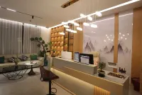 Yuanzhirun Light Luxury Smart Hotel (Jianchuan Ancient Town)
