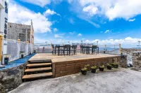 Taiying Haisu Shenglou Hostel - Inns
