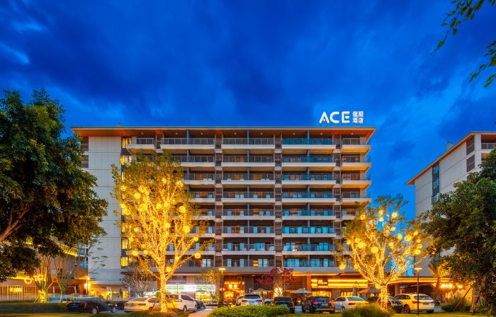 Xichang ACE Holiday Hotel (Qionghai Wetland)