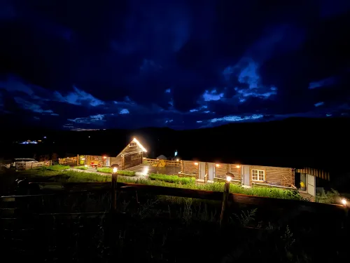 Baihaba Xingshi · Chunshan Wood | Panoramic Vacation Homestay - Baarit