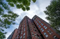 The Bridge House Hotels near BAILIAN DONGJIAO SHOPPING MALL