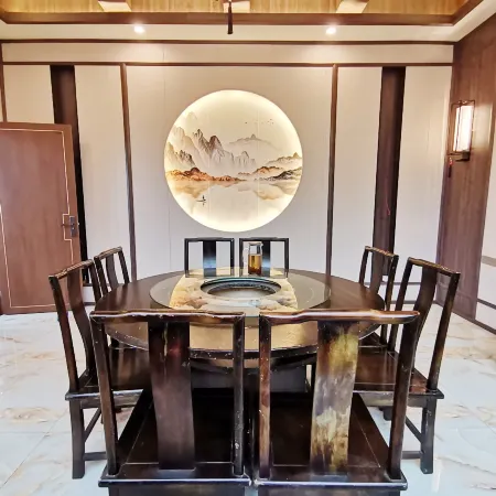 Yunxi Shang Viewing Homestay (Longji Terraces Thousand-Floor Sky Ladder Observation Deck)