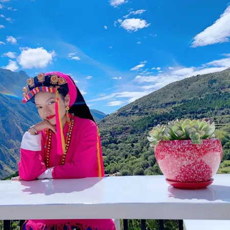 Danbaza West Decon Inn