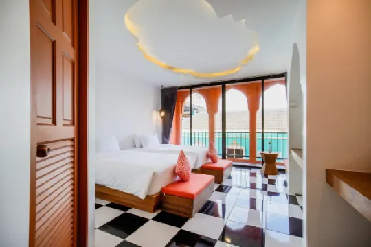 Khaleej Mass Hotel Patong