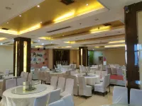 Dongning Kangshenghui Business Hotel (Passenger Transport Terminal) Hotels in Dongning