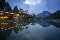 Flower Luxury · Taining Jingjing Tea Culture Resort Hotel