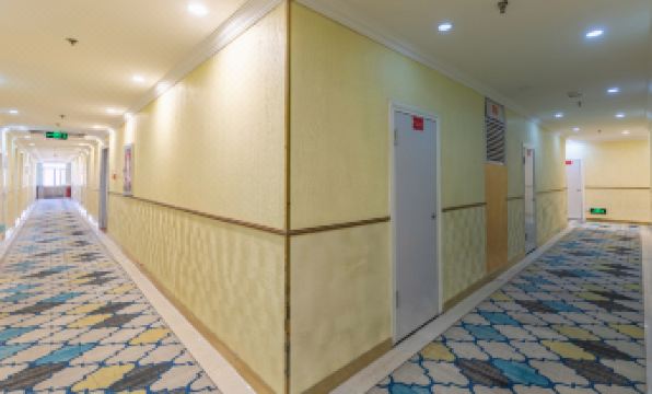 Eagle Hotel