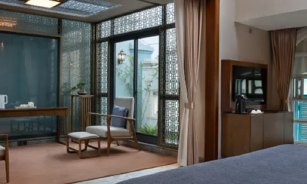 โรงแรมครีเอชั่นส์มิวเซียม