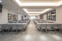 Hanfeng Fashion Hotel (Rongshui Sumeng Commercial Plaza) Hotels in Rongshui