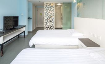 Tongzhou Holiday Hotel (Shanghai Wujiaochang Fudan University)