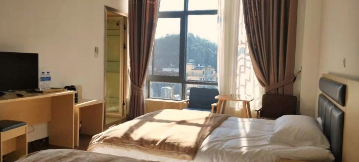 Luoping Huatian Xiaozhu Boutique Homestay Hotels in Luoping